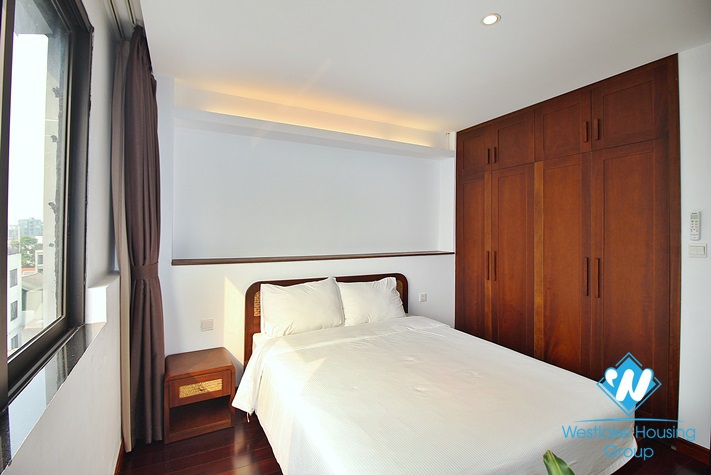 A lake view 3 bedroom apartment in Tu hoa, Tayho, Hanoi